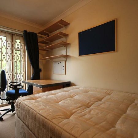 Bed and Breakfast Draycott Londres Exterior foto